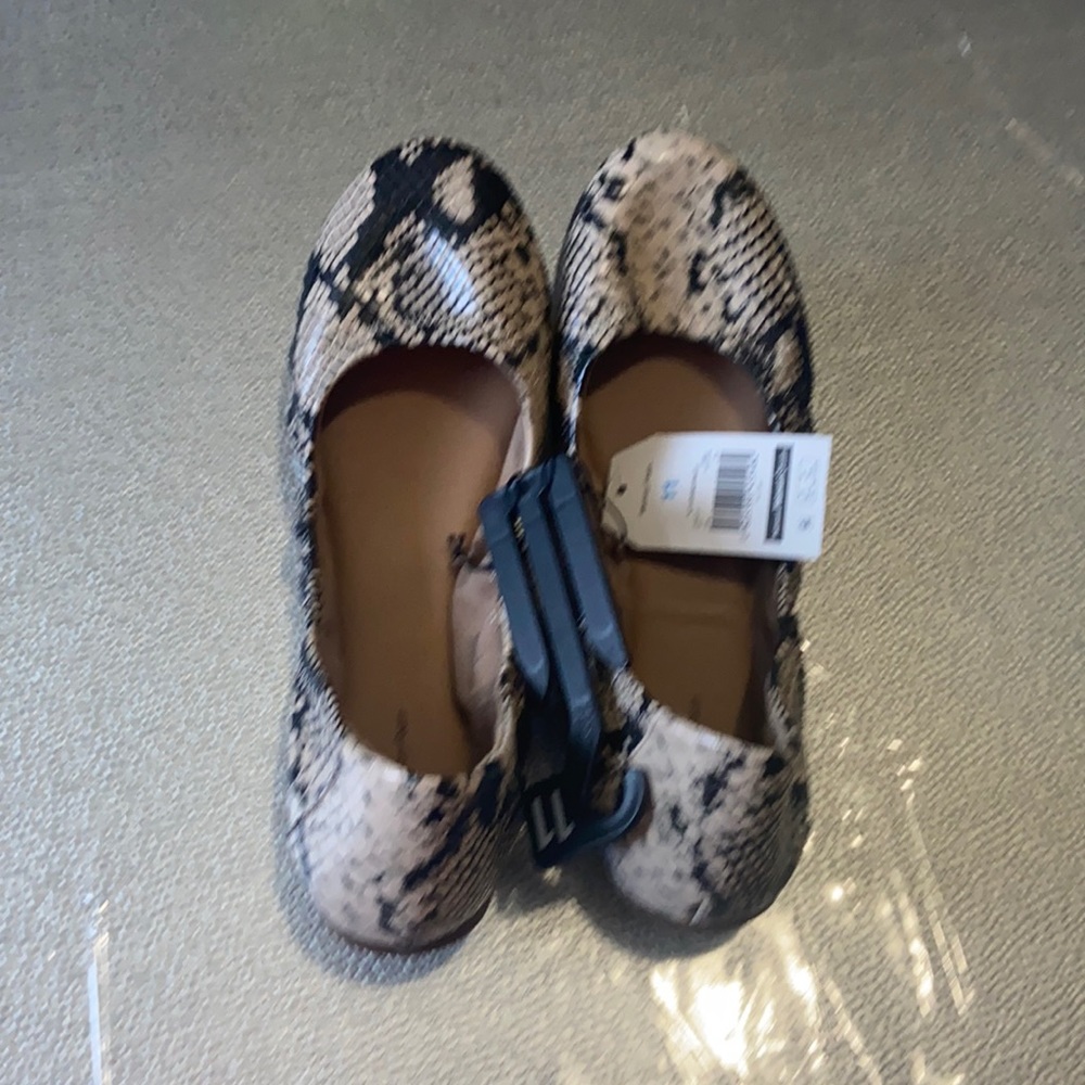 Memory foam scrunch ballet